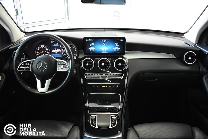 MERCEDES-BENZ GLC 220 d 4Matic Sport